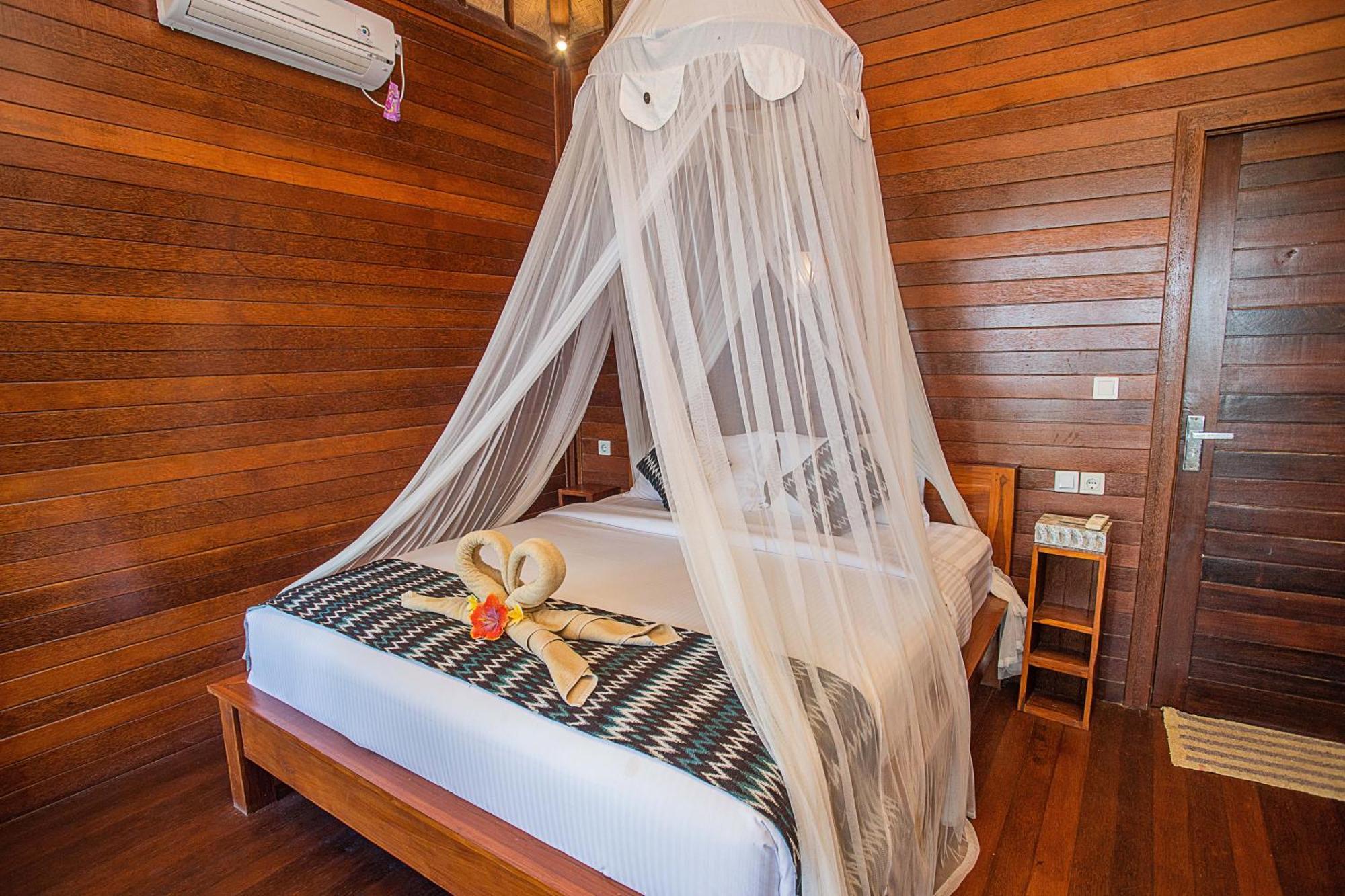 Tawe Ocean Blue Villa Lembongan ภายนอก รูปภาพ