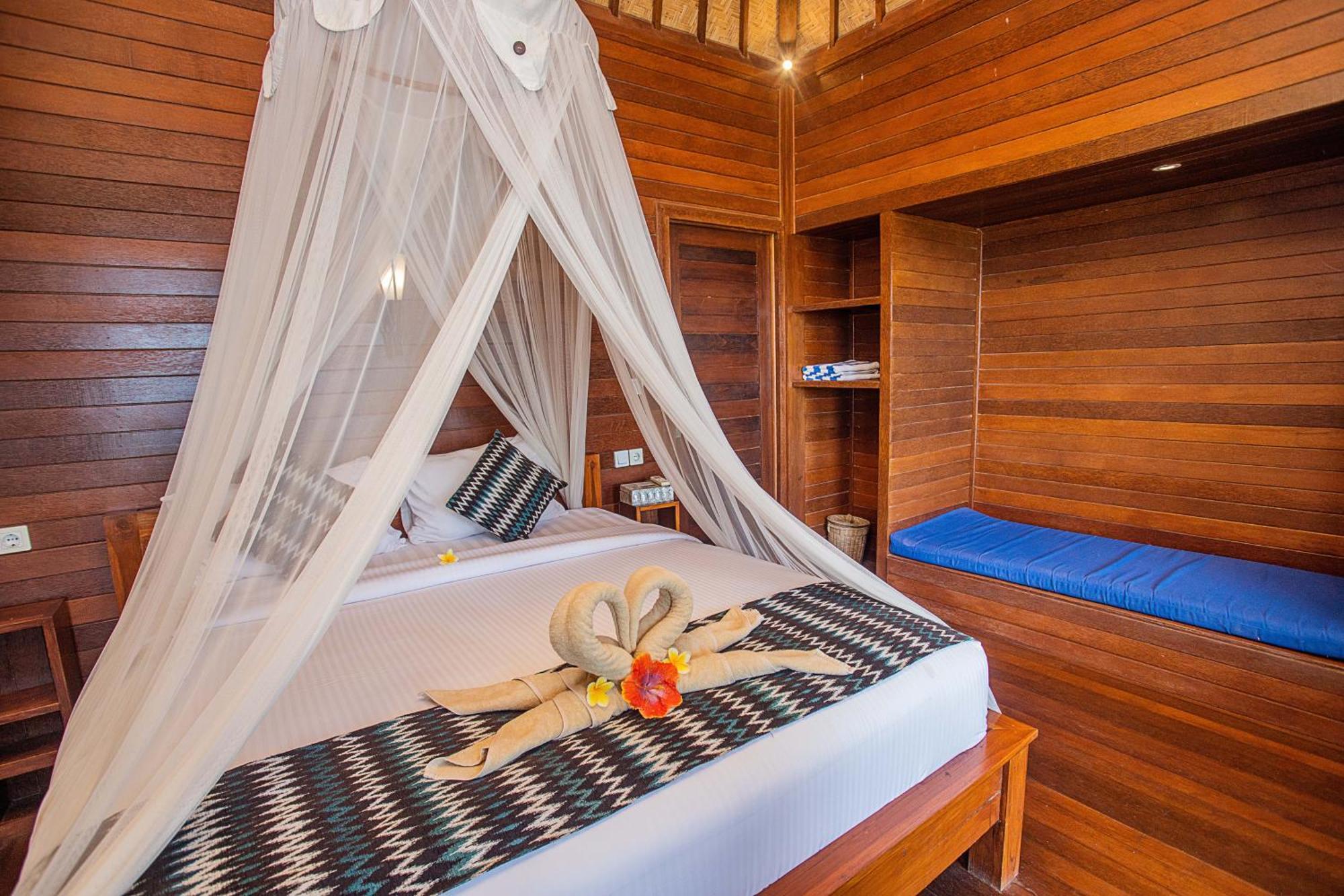 Tawe Ocean Blue Villa Lembongan ภายนอก รูปภาพ